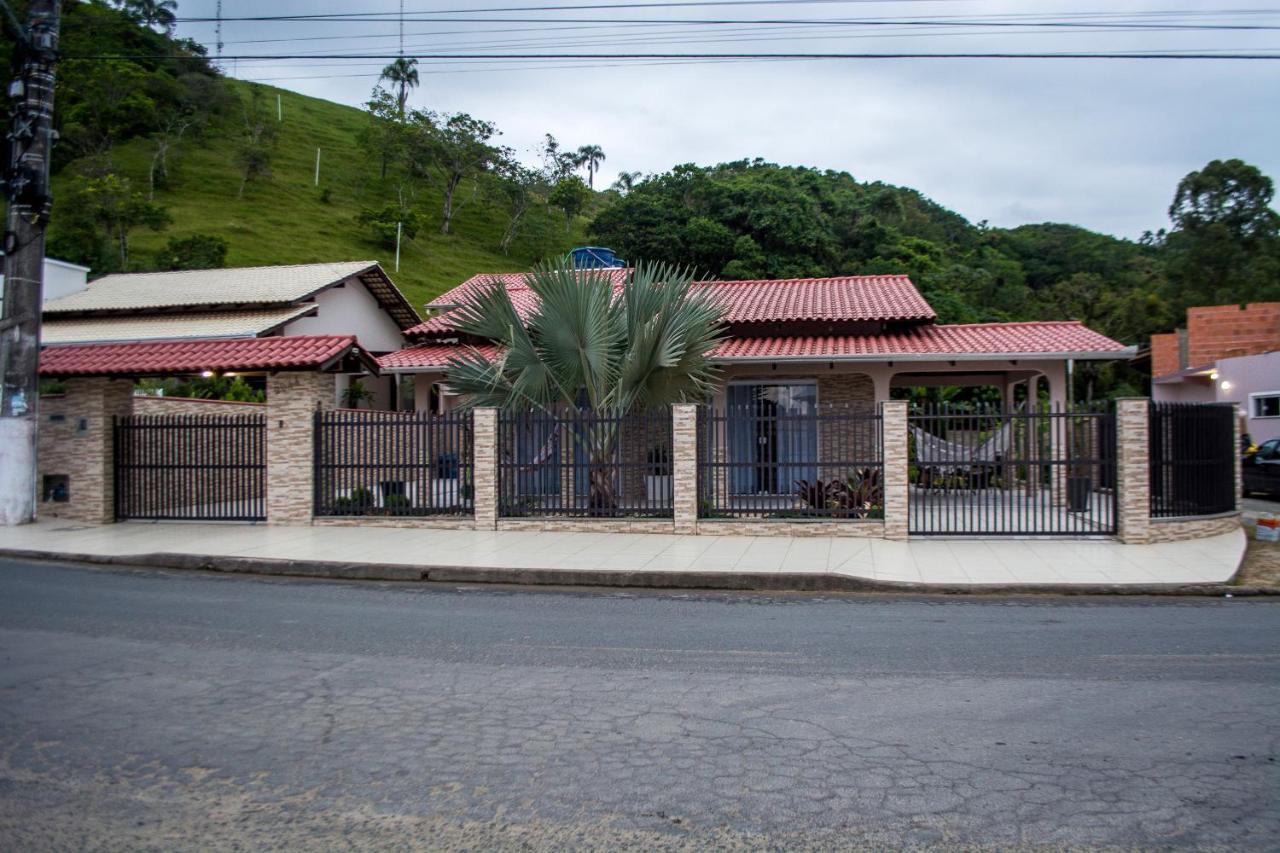 Pe Do Morro Pousada 페냐 외부 사진